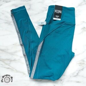 Victoria’s Secret Sport Knockout Retired Teal Glitter Stripe Leggings (Small)